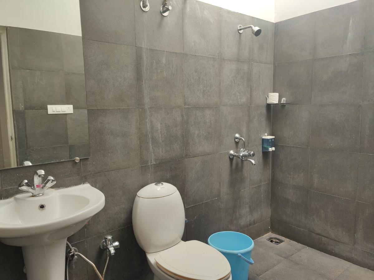 Jenjon - One Bhk Premium With Optional Swimming Pool Chalet