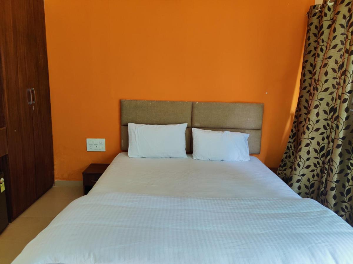 Jenjon - One Bhk Premium With Optional Swimming Pool